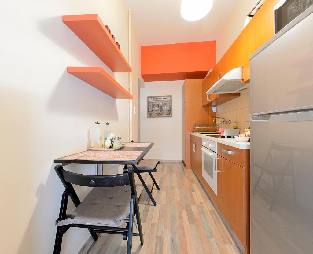 Cozycentre Apartamento Atenas Exterior foto